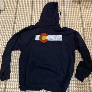 Colorado Flag Hoodie – Gildan Heavy Blend Navy Blue Size L